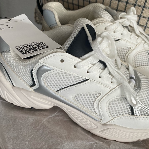 New shoes H&M sneakers - Picture 5 of 5